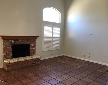 157 N Linden Drive - Photo Thumbnail 9