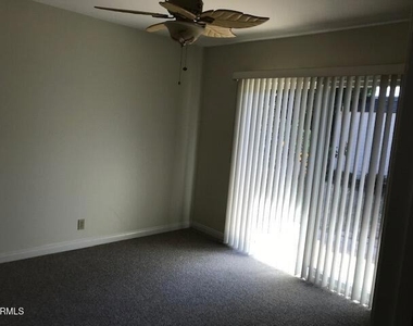 157 N Linden Drive - Photo Thumbnail 15