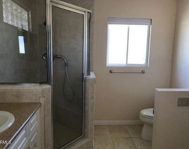 157 N Linden Drive - Photo Thumbnail 19