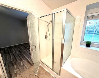 11512 Stonecrest Drive - Photo Thumbnail 27