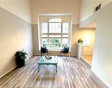 11512 Stonecrest Drive - Photo Thumbnail 8