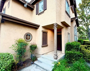 11512 Stonecrest Drive - Photo Thumbnail 2