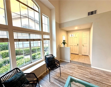 11512 Stonecrest Drive - Photo Thumbnail 11