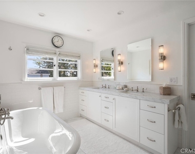 2520 Alta Avenue - Photo Thumbnail 18