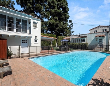 2520 Alta Avenue - Photo Thumbnail 42