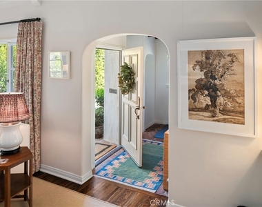 2520 Alta Avenue - Photo Thumbnail 4