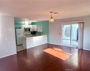 29272 Murrieta - Photo Thumbnail 2