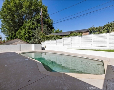 9355 Ruffner - Photo Thumbnail 50