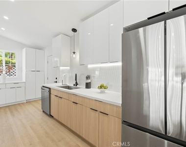 9355 Ruffner - Photo Thumbnail 5