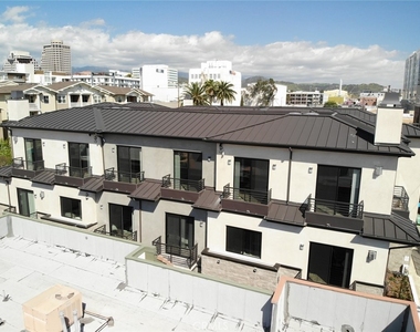 330 Salem Street - Photo Thumbnail 21