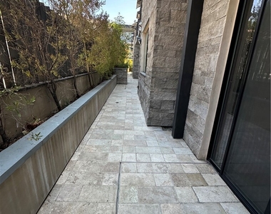 330 Salem Street - Photo Thumbnail 22