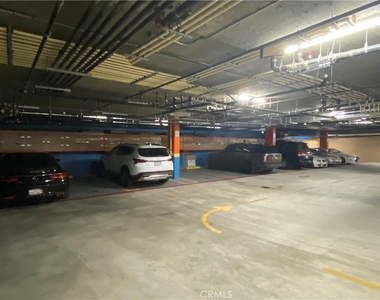 330 Salem Street - Photo Thumbnail 19