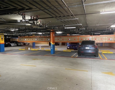 330 Salem Street - Photo Thumbnail 18