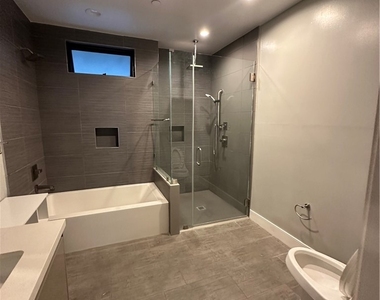 330 Salem Street - Photo Thumbnail 12