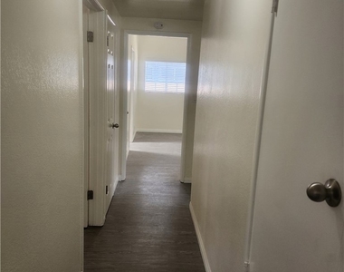 20340 Sherman Way - Photo Thumbnail 31