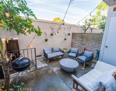 28033 Ridgebluff Court - Photo Thumbnail 17