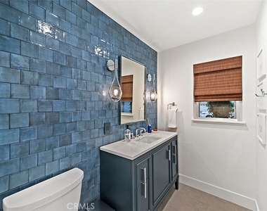 843 Bernard Drive - Photo Thumbnail 28
