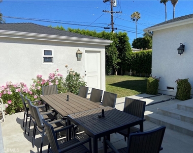 4470 Stansbury Avenue - Photo Thumbnail 49