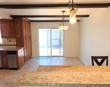 2500 Sidon - Photo Thumbnail 9