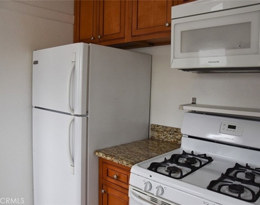 817 E Palm - Photo Thumbnail 8