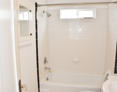 817 E Palm - Photo Thumbnail 18