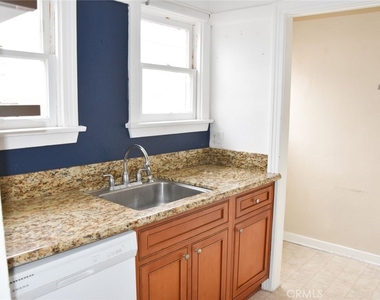 817 E Palm - Photo Thumbnail 7
