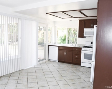 2169 Mori Lane - Photo Thumbnail 22