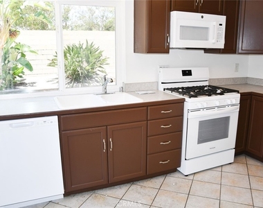 2169 Mori Lane - Photo Thumbnail 25