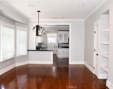 268 N Grand - Photo Thumbnail 3