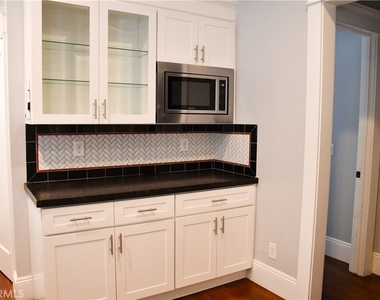 268 N Grand - Photo Thumbnail 23
