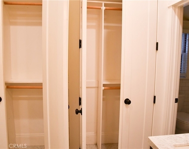 268 N Grand - Photo Thumbnail 15