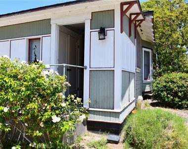 268 N Grand - Photo Thumbnail 45