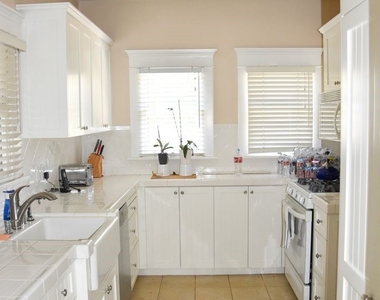 227 N Cleveland - Photo Thumbnail 22