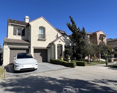 2546 Hibiscus Street - Photo Thumbnail 1