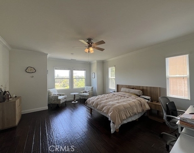 2546 Hibiscus Street - Photo Thumbnail 13