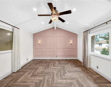 1034 Creekside Drive - Photo Thumbnail 21