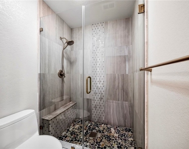 1034 Creekside Drive - Photo Thumbnail 26