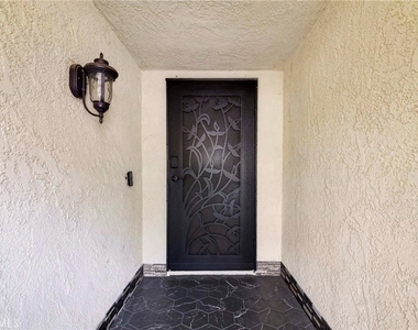 1034 Creekside Drive - Photo Thumbnail 32