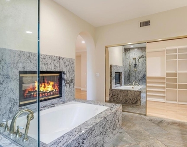 5370 Renaissance Avenue - Photo Thumbnail 18