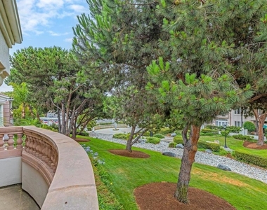 5370 Renaissance Avenue - Photo Thumbnail 21