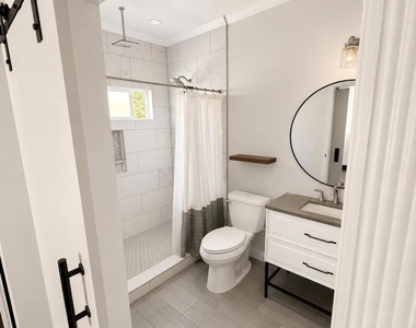 11000 Penrose Street - Photo Thumbnail 3