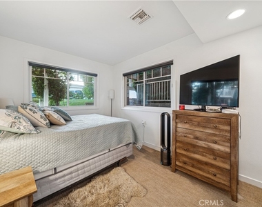 1044 Noria Street - Photo Thumbnail 19