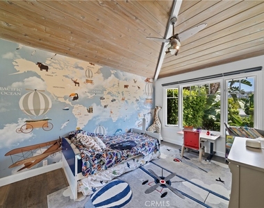 1044 Noria Street - Photo Thumbnail 12