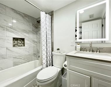 22881 Springwater - Photo Thumbnail 12
