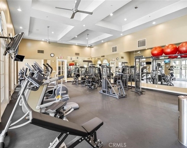 2441 Watermarke Place - Photo Thumbnail 15