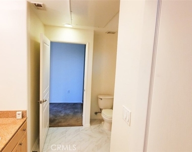 2441 Watermarke Place - Photo Thumbnail 7
