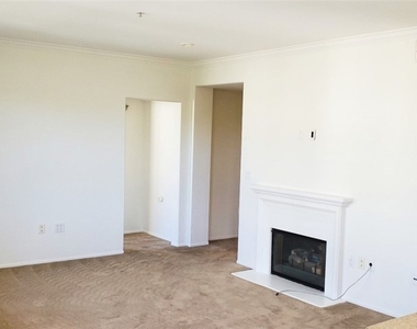 2441 Watermarke Place - Photo Thumbnail 11