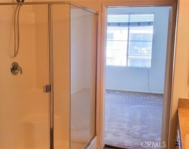 2441 Watermarke Place - Photo Thumbnail 12