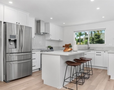 3871 Hendrix Street - Photo Thumbnail 10