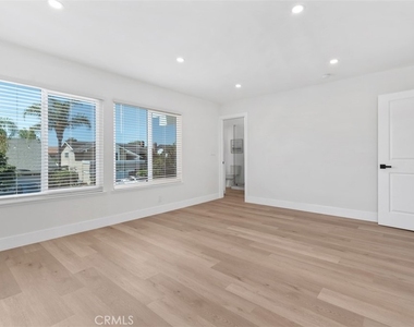 3871 Hendrix Street - Photo Thumbnail 28